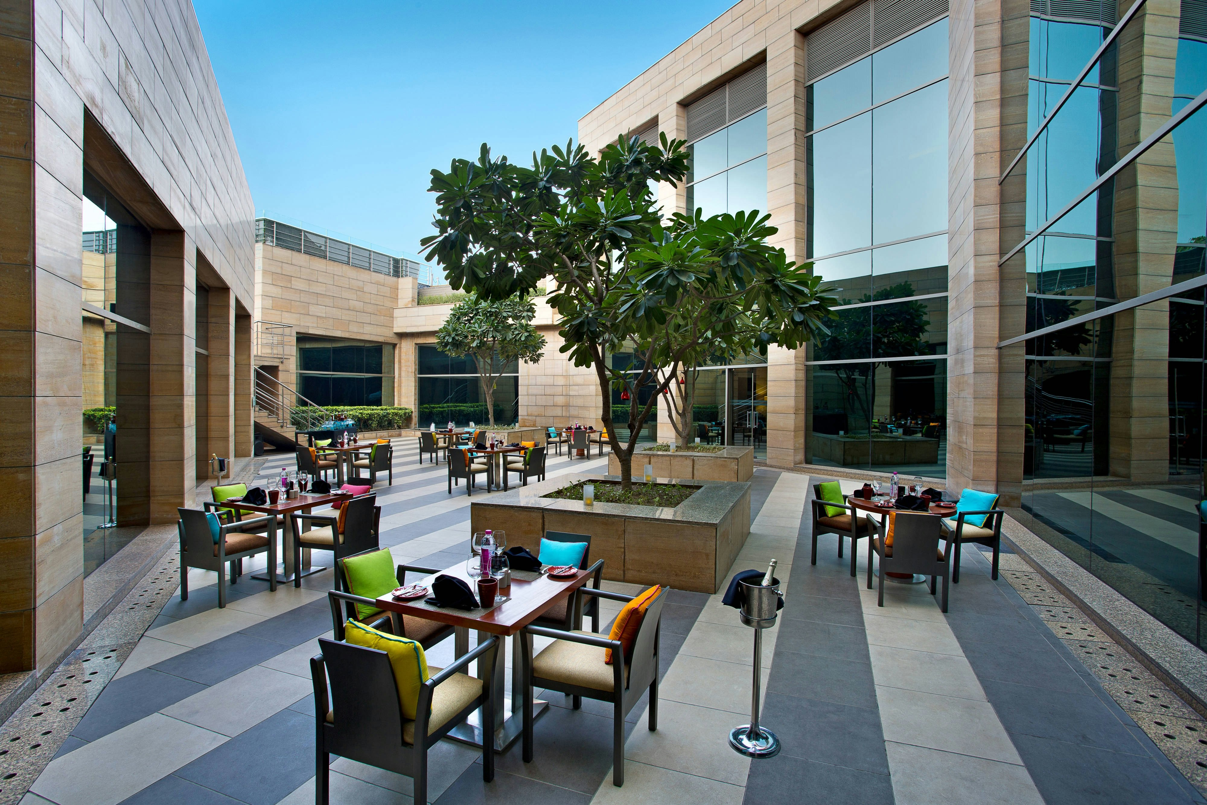 Courtyard By Marriott Gurugram Downtown 31/31