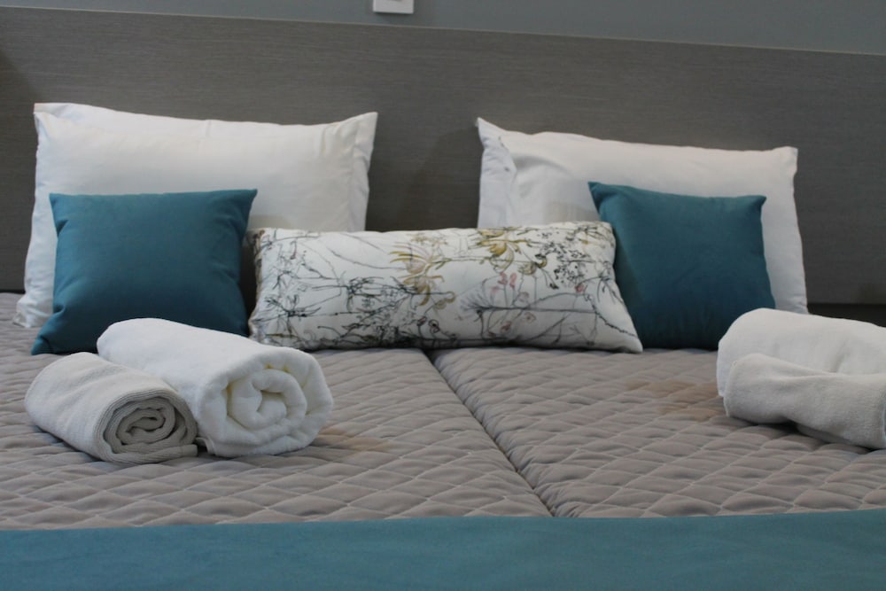 A. Maos Hotel Apartments photo2