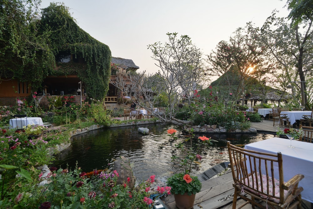 Phu Chaisai Mountain Resort 42/50