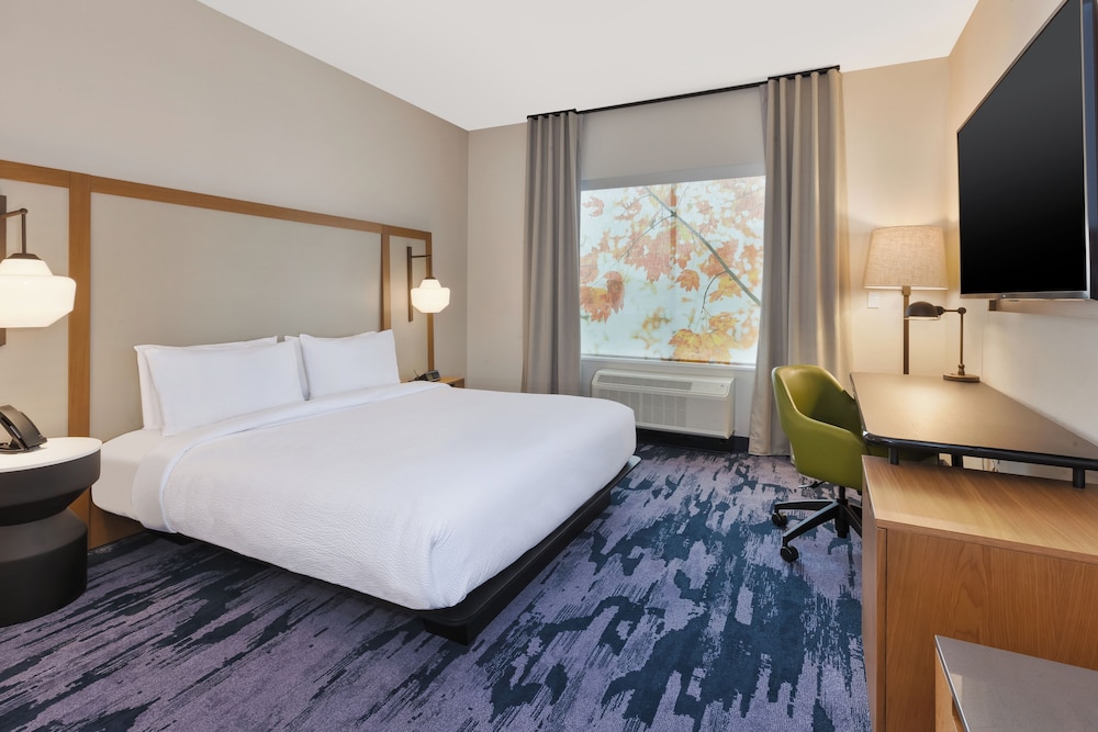 Fairfield Inn & Suites by Marriott Grand Rapids North 9/33