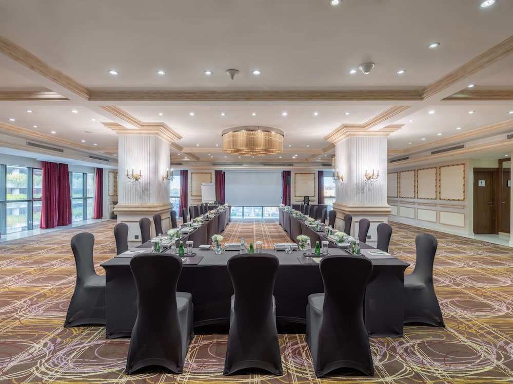 The Venue Jeddah Corniche 47/59