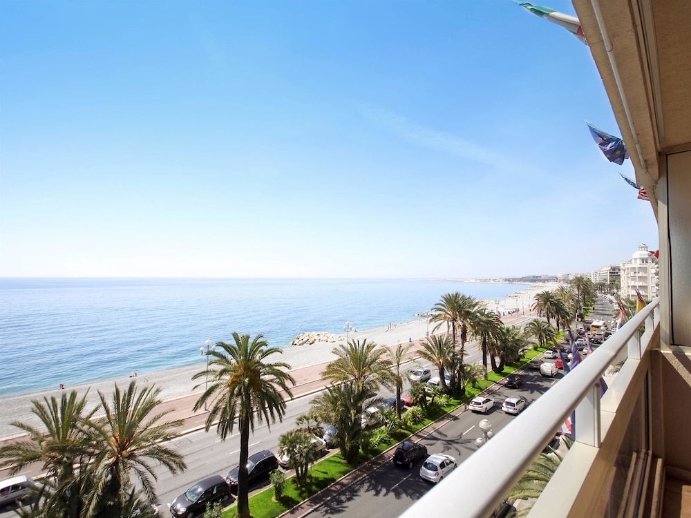 Adagio Nice Promenade des Anglais 42/50
