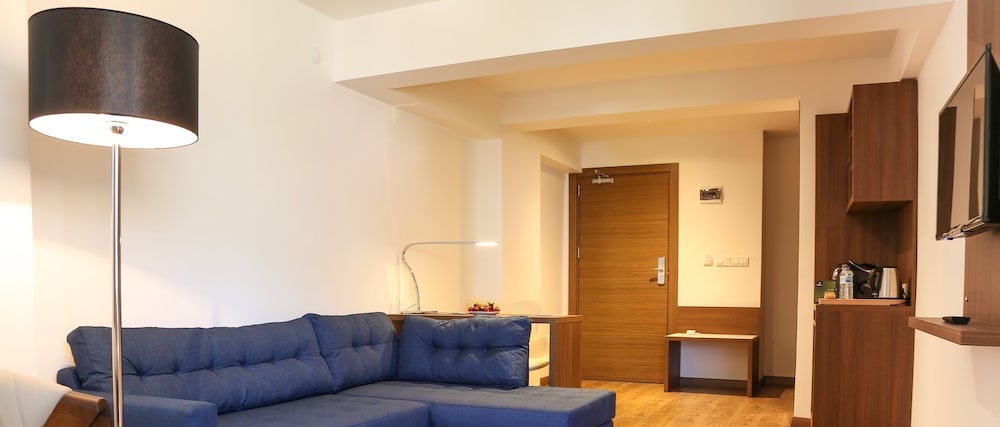 Tn&Co Hotel 18/27