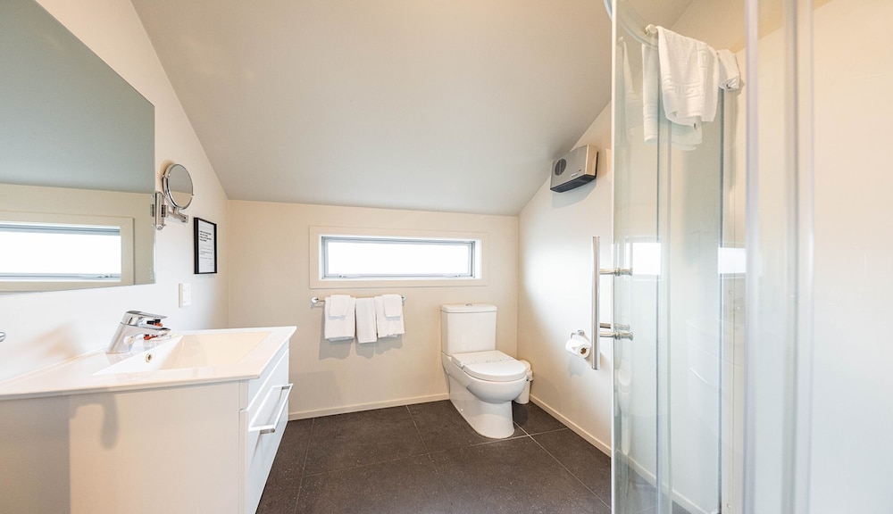 311 Motel Riccarton 19/71