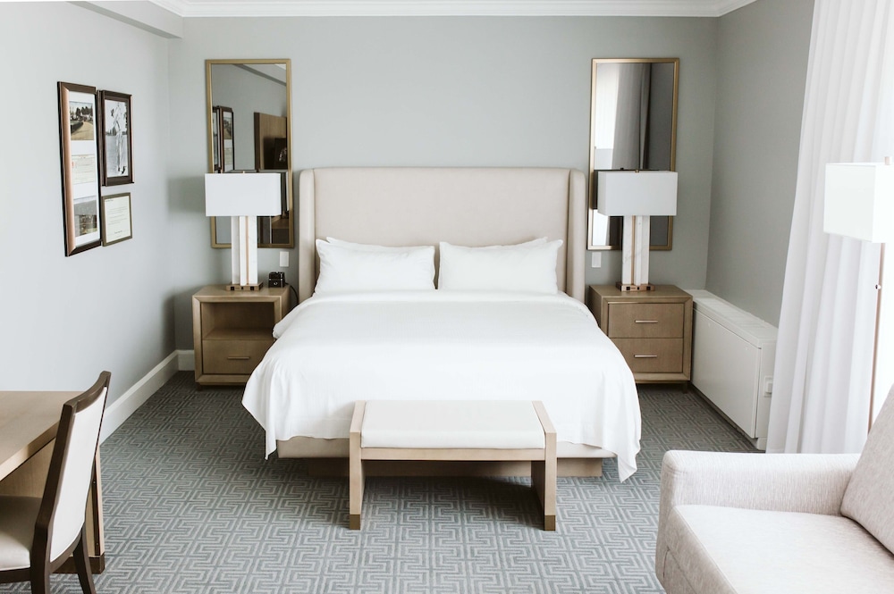 Executive, King Bed