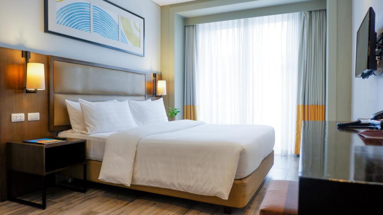 MCollection - Stay Near Private Beach in Boracay 26/52