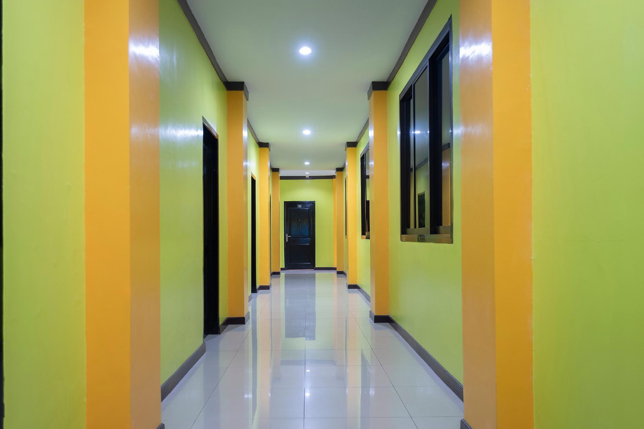 Oyo 329 Hotel Darma Nusantara 2 14/20