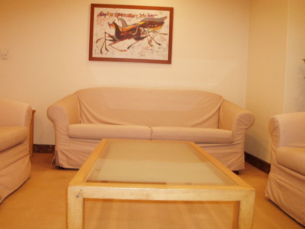 The Koos Hotel 35/49