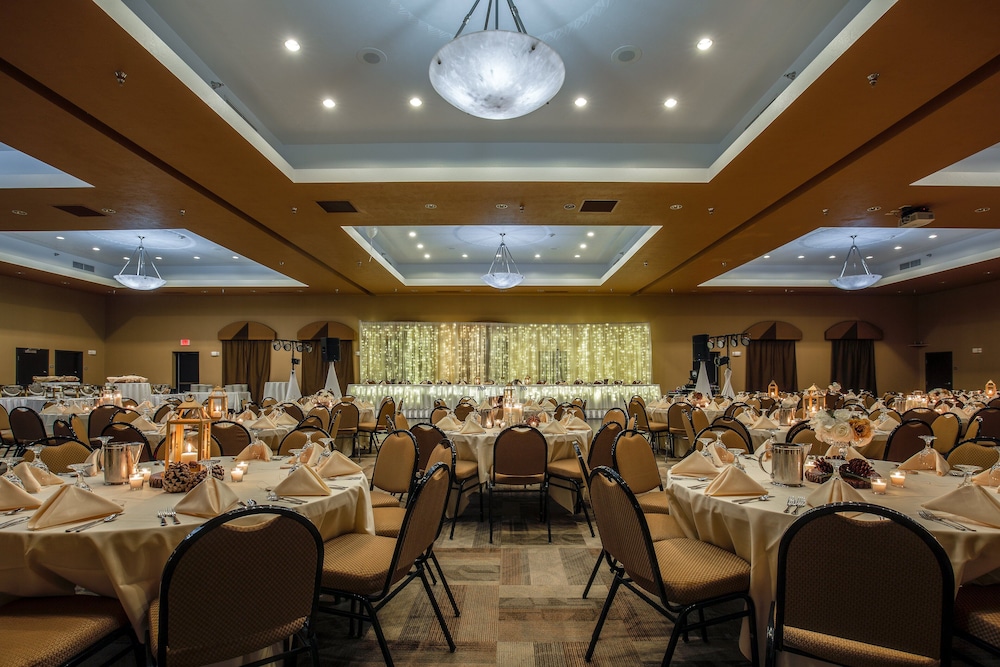 Holiday Inn Express Hotel & Suites Sioux Falls-Brandon, an IHG Hotel 26/41
