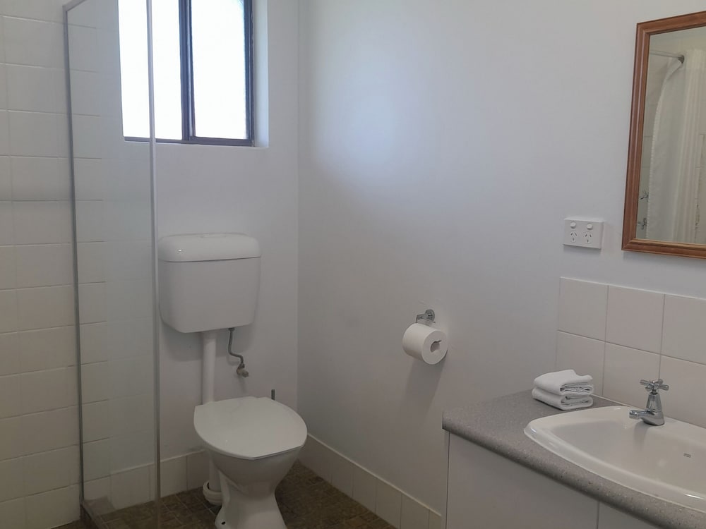 Victor Harbor Holiday & Cabin Park 46/46
