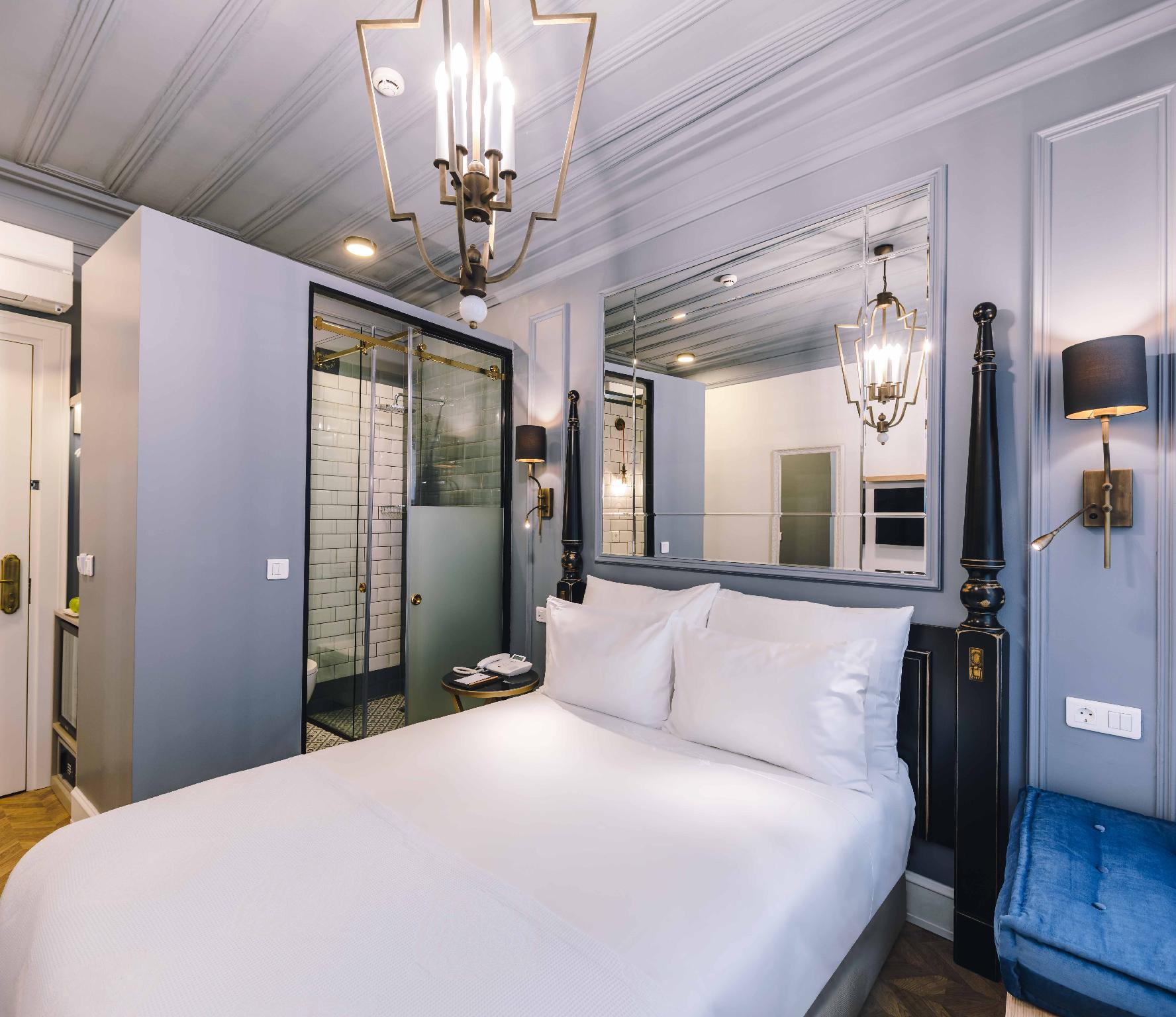 Petite, Double Bed، The Soul Istanbul Hotel 2/2