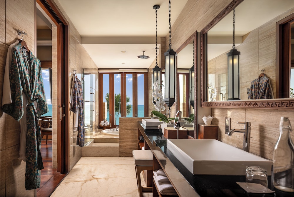The Seminyak Beach Resort and Spa 52/66