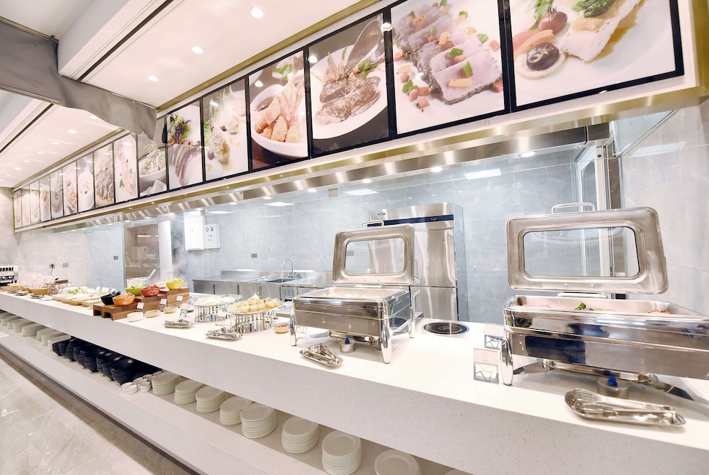 Ramada Plaza By Wyndham Wenzhou 24/36