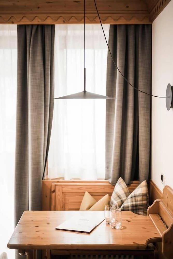 Hotel Ladinia 30/50