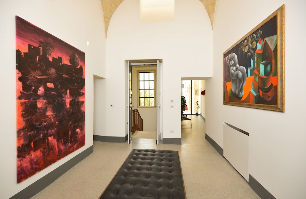Palazzo de Noha 8/94