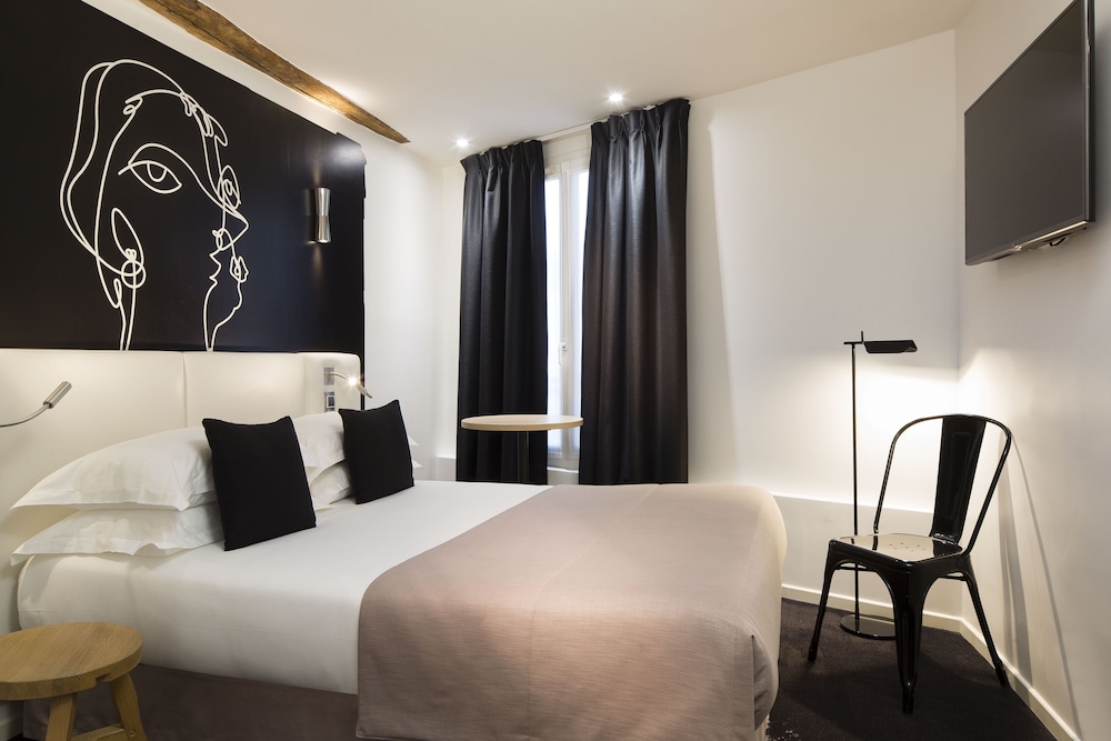 غرفة كلاسيكية بسرير مزدوج، Hotel Montparnasse Saint Germain 4/10