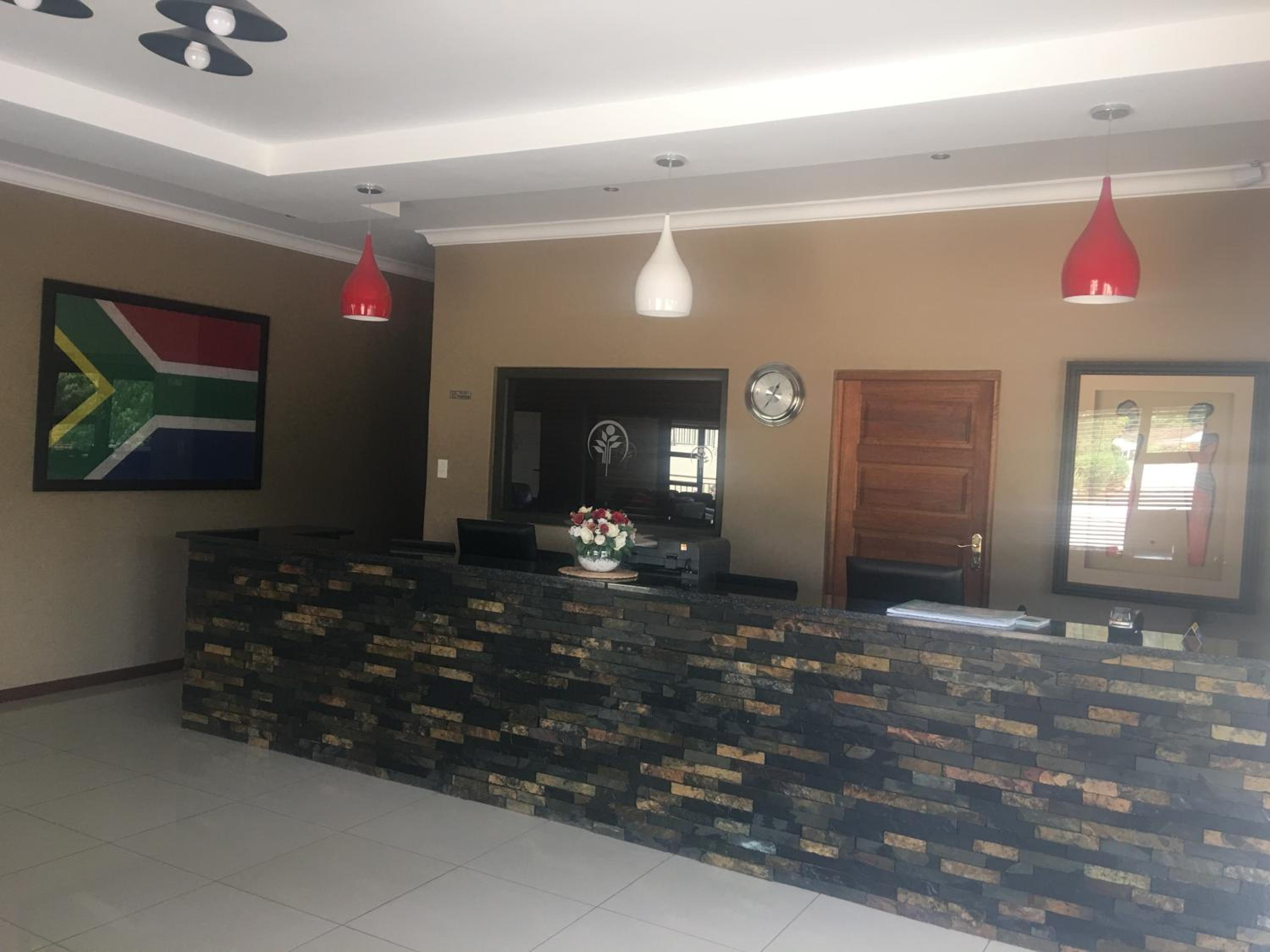 VAHLAVI LODGE 2/30