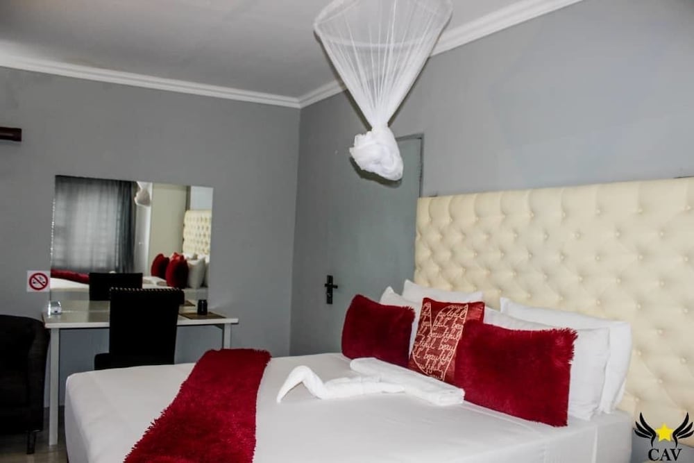 The New Mall Guest House 6/39
