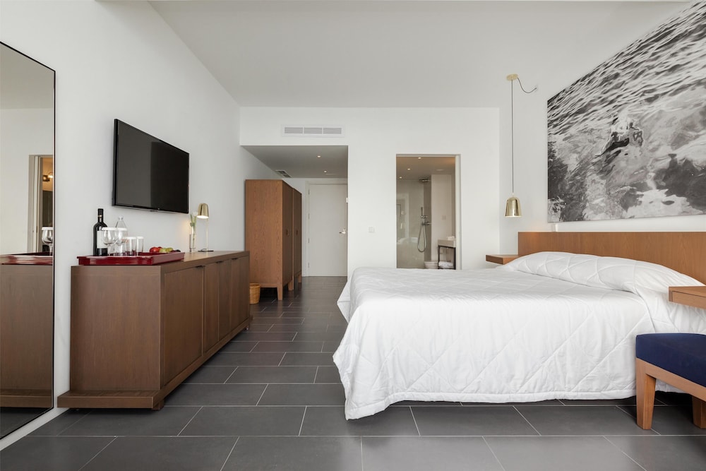 Premium, King Bed, Sea View