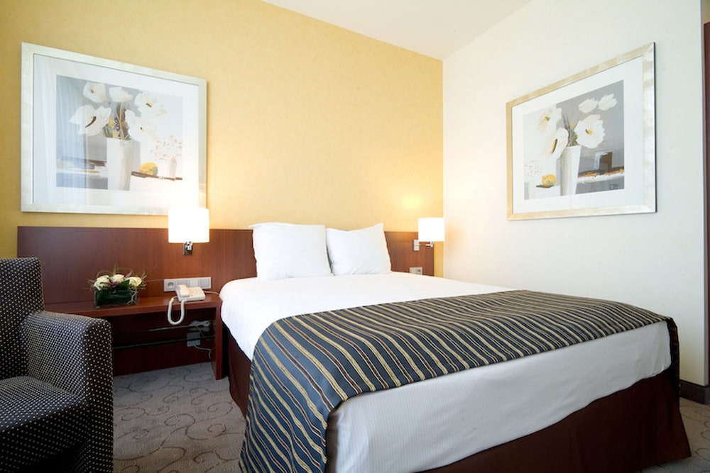 Crowne Plaza Antwerp 13/80
