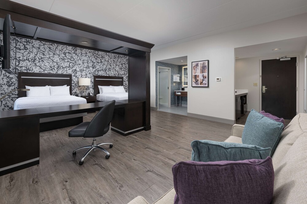 Hampton Inn & Suites Chattanooga Downtown 60/66