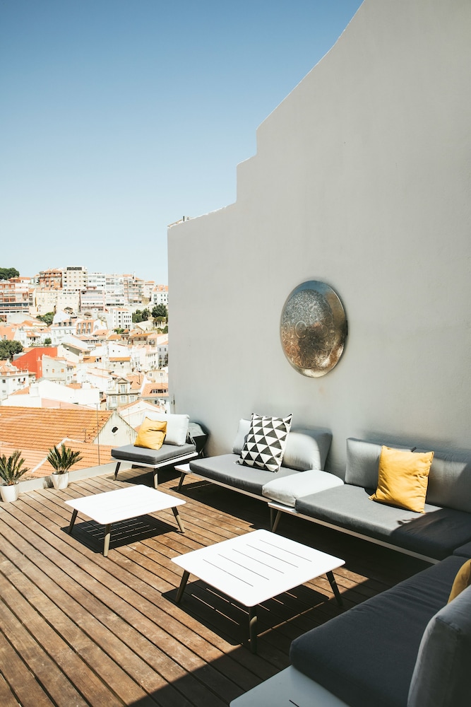 Castello Prime Suites 43/50