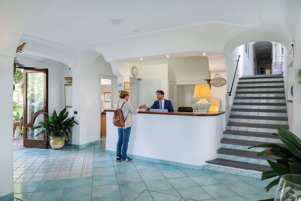Hotel Villa Melodie - Adults Only 6/50