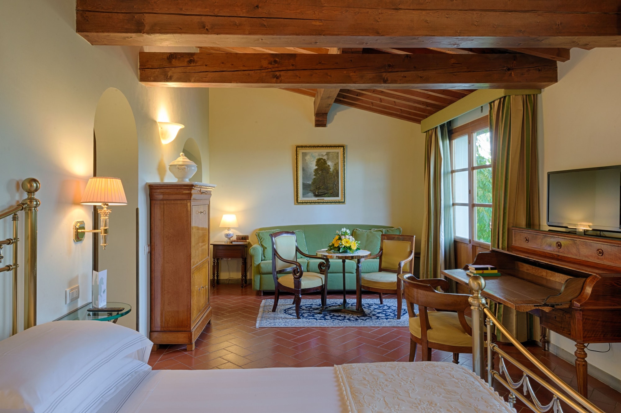 GARDEN, JUNIOR SUITE