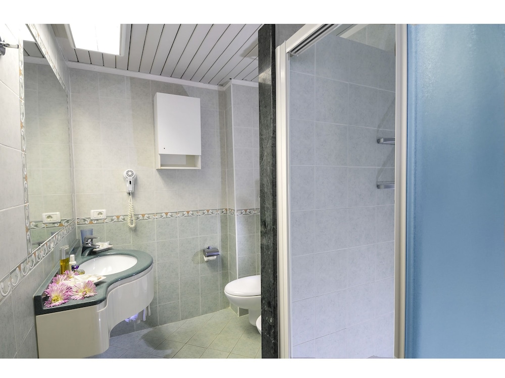 Hotel Losanna Gabicce Mare 59/59