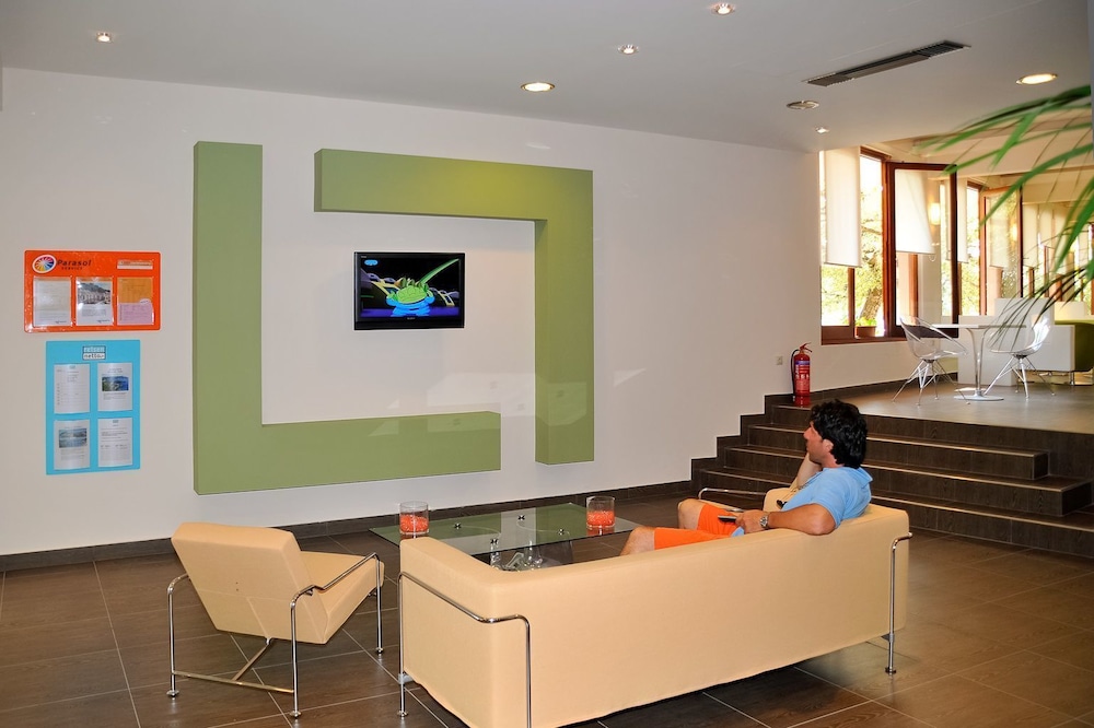Dassia Beach Hotel 36/70