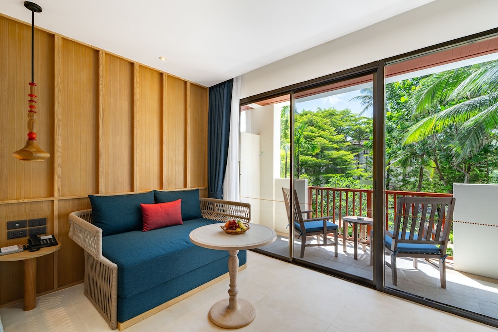 Apsara Beachfront Resort and Villa 91/126