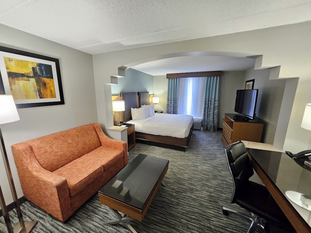 Wingate by Wyndham Greensboro/Coliseum 38/53