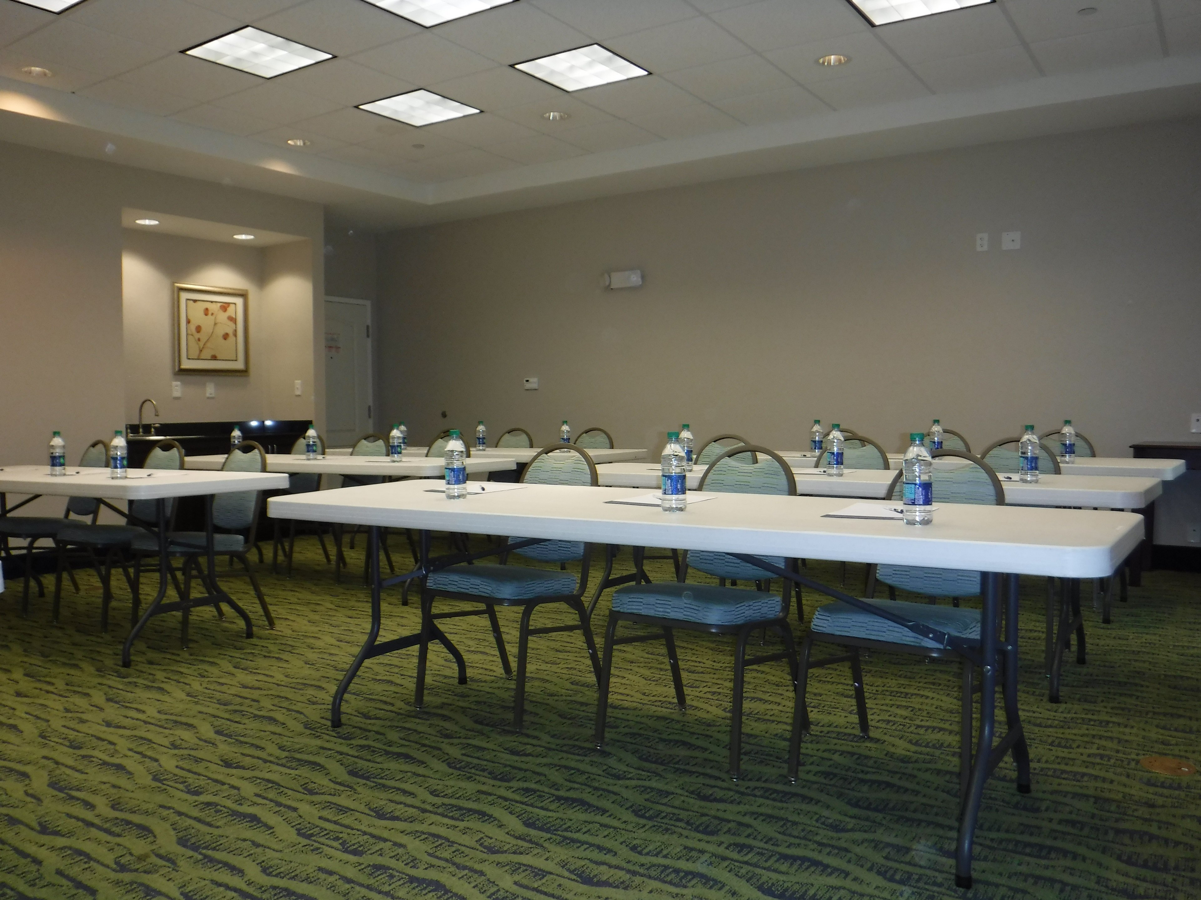 HOLIDAY INN EXPRESS WEST JEFFERSON 43/49