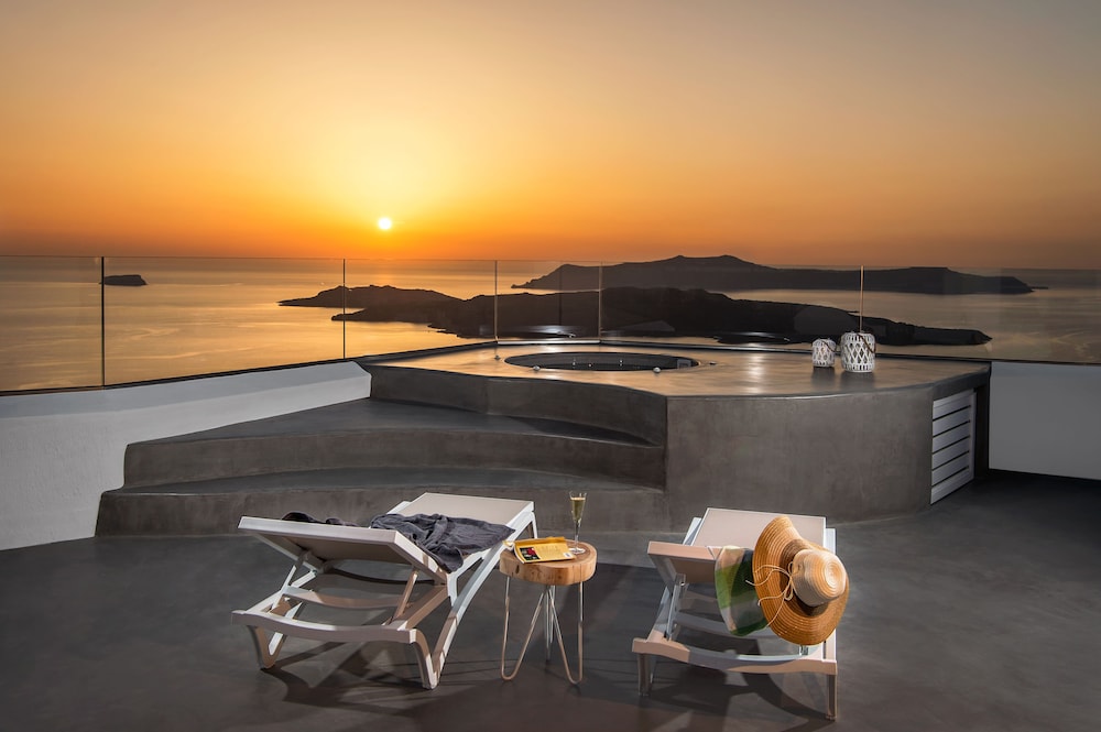Villa Irini Fira 14/45
