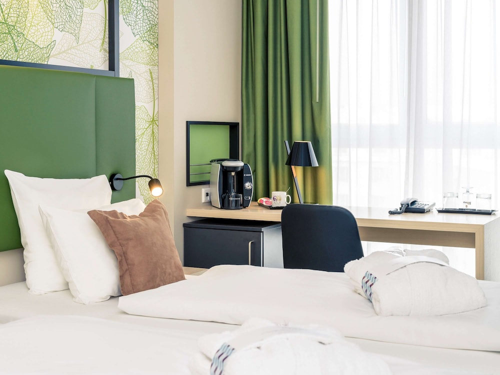 MERCURE HOTEL HANNOVER MITTE 22/79