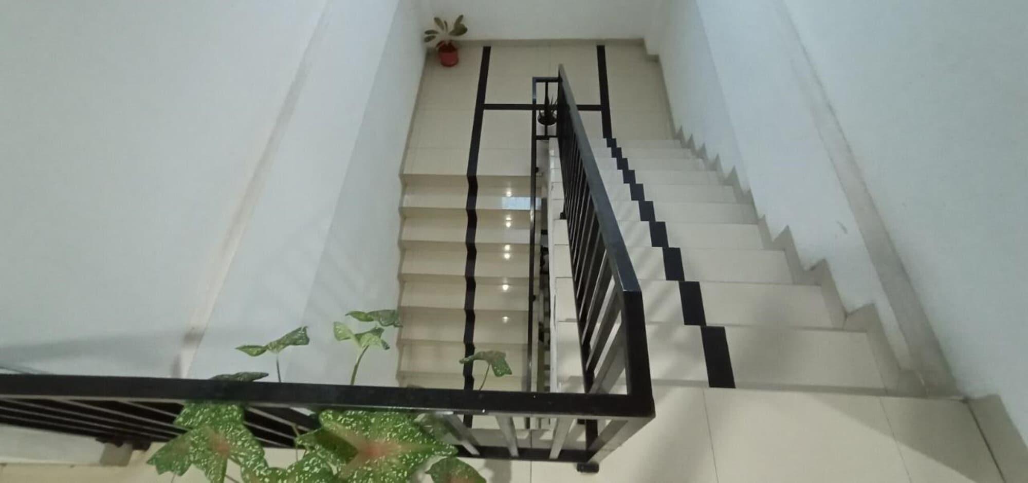 Ragunan Residence Syaridin by ZUZU 1/19