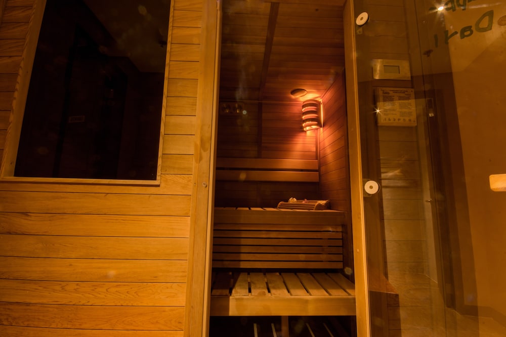 Boracay Haven Suites 25/50