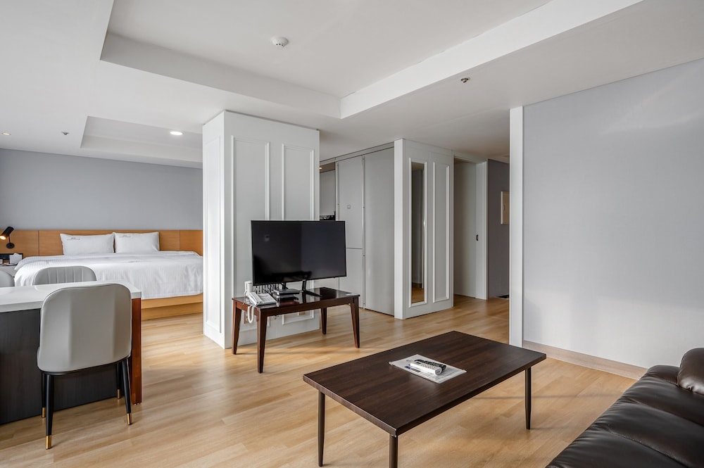 Haeundae Seacloud Hotel Residence 51/62
