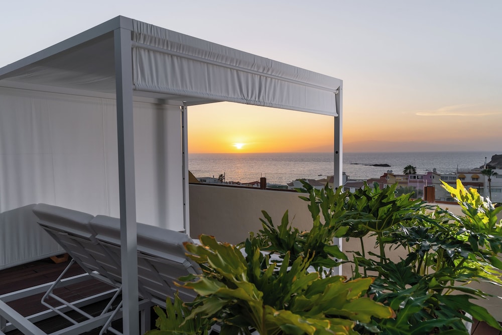 Hovima Jardin Caleta 3/50