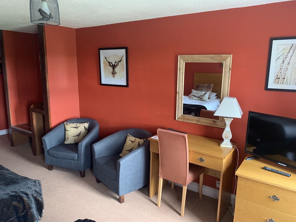 Pilgrim Hotel 27/50