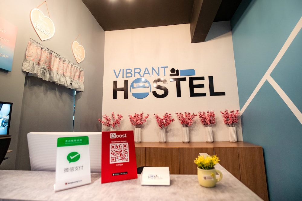 Vibrant Hostel 5/50