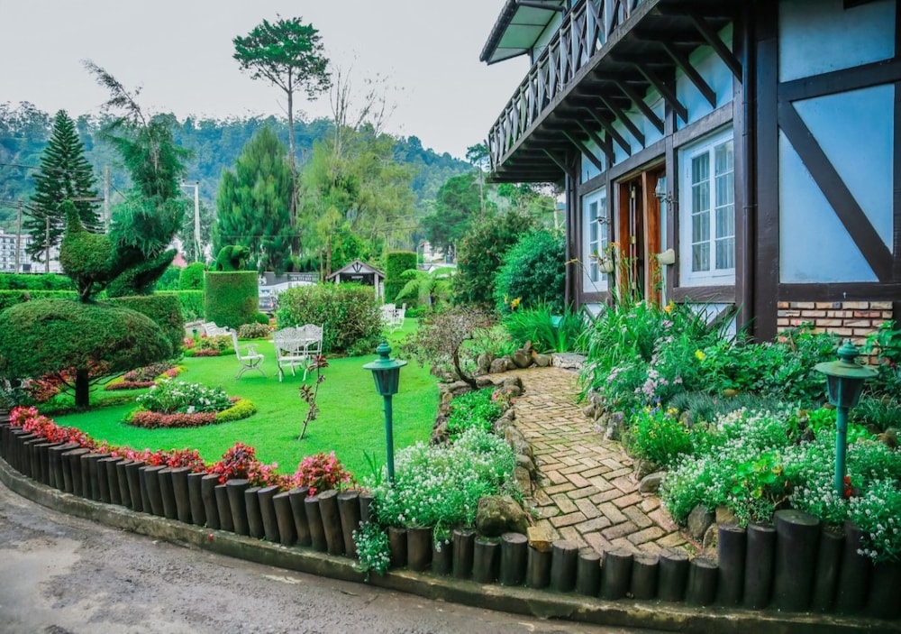 Hotel Glendower 47/49