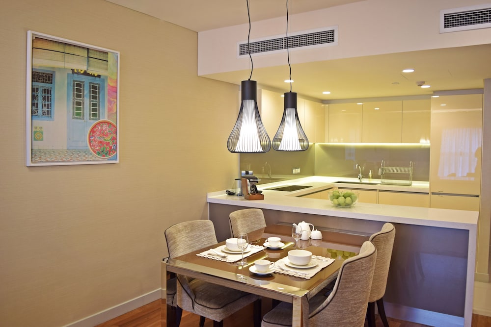 Ascott Sentral Hotel 39/43