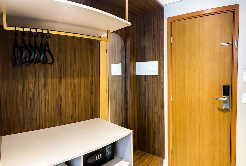 Smart Hotel 25/47