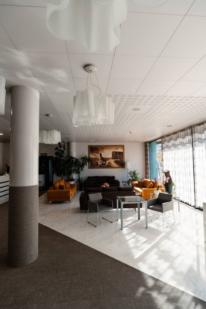 Hotel Ristorante I Castelli 27/50