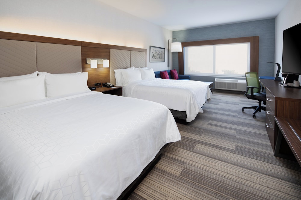 suite, 2 queen beds