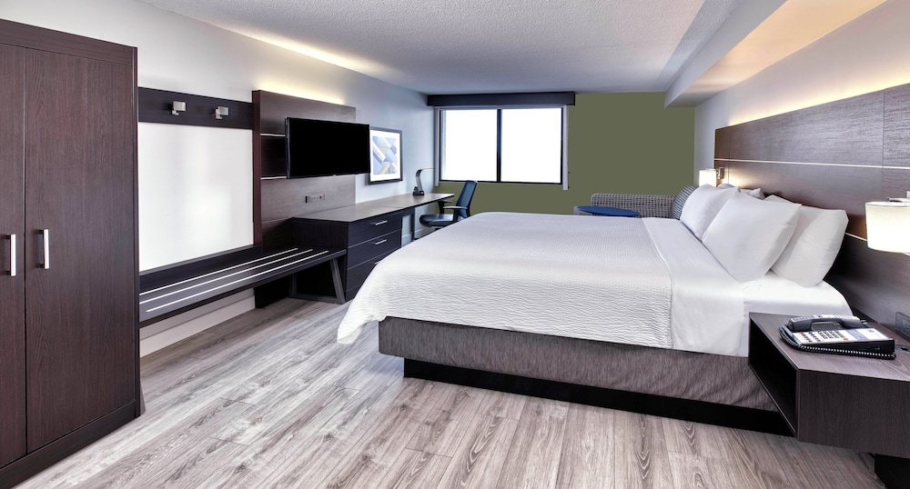 Standard, King Bed