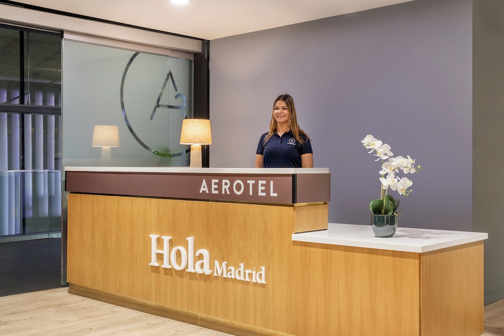 Air Rooms Madrid Airport By Premium Traveller 5/53