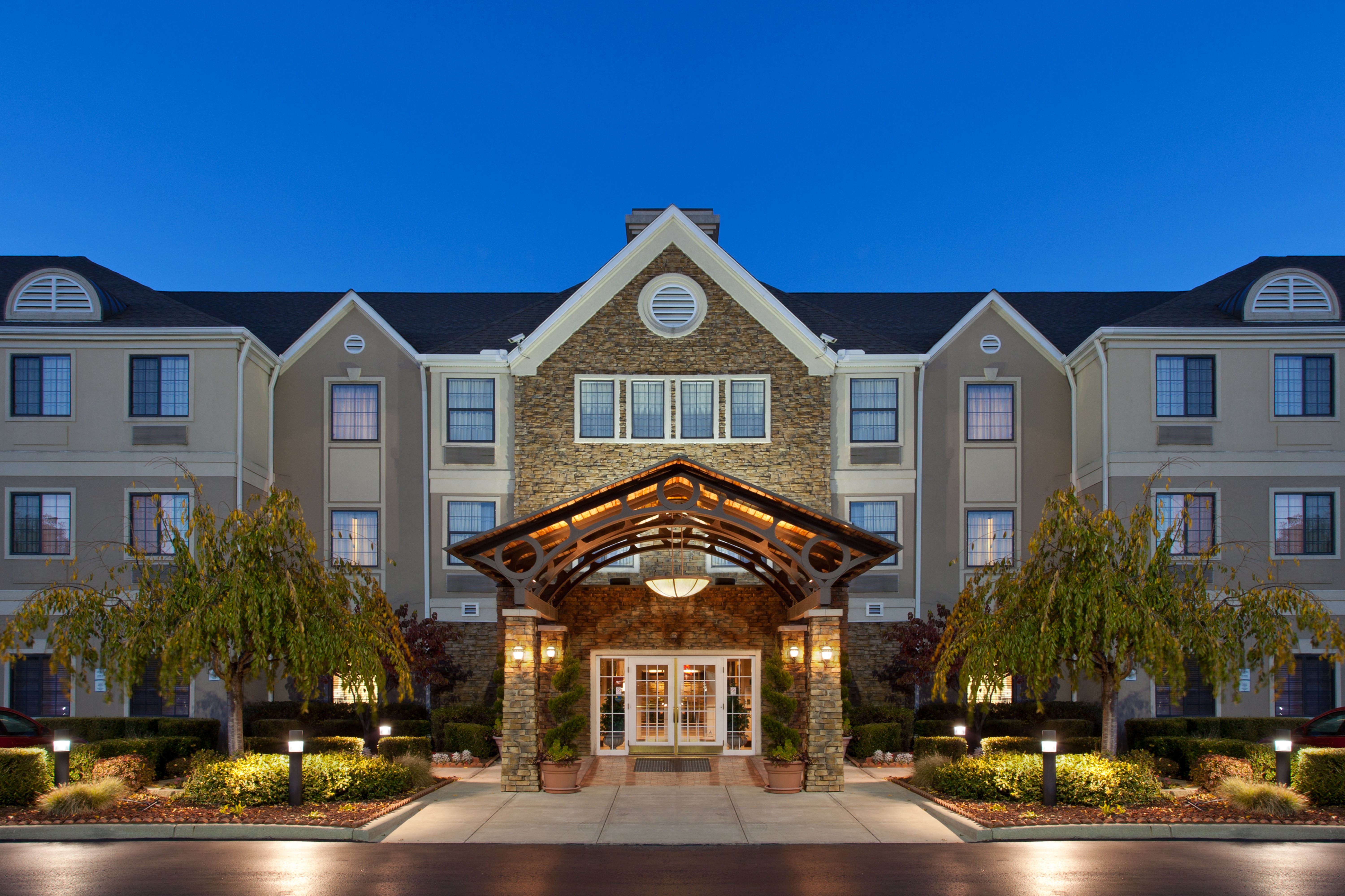 Staybridge Suites Columbus-Airport 4/50