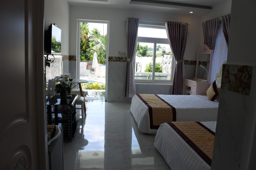 Godiva Phu Quoc Hotel 49/71